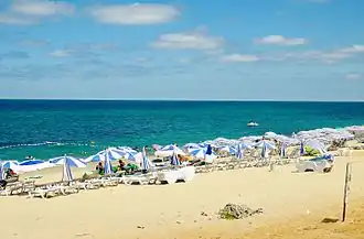 The beach of Yalıköy.